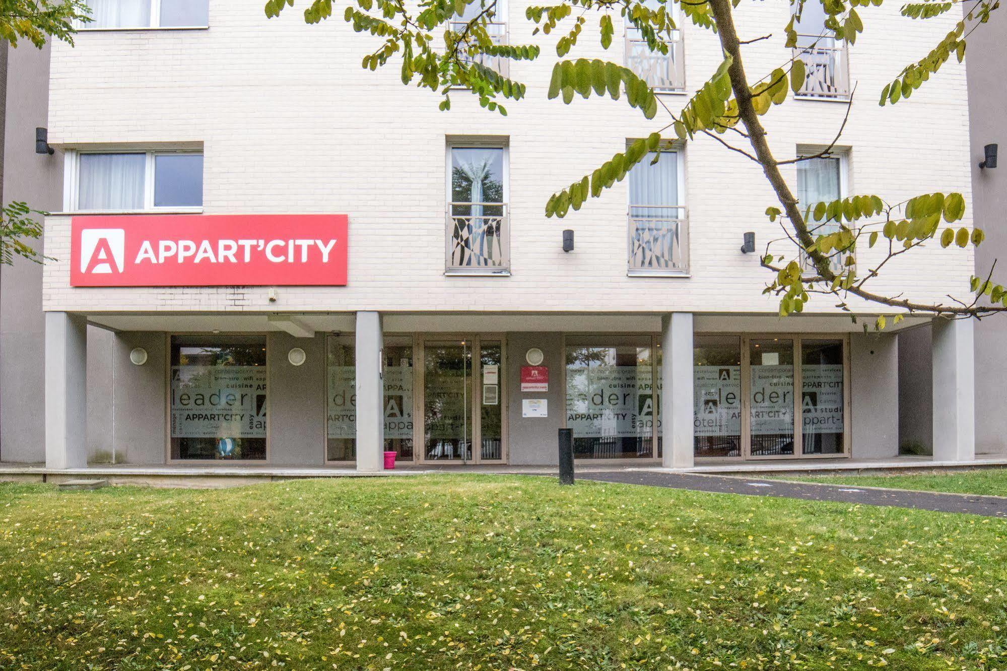 Appart'City Pontoise Cergy-Le-Haut Eksteriør billede